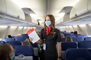 southwest-airlines-flight-attendant-emergency-briefing-and-demon