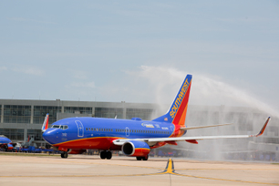southwest-airlines-celebrates-new-nonstop-service-between-washington-reagan-national-airport-and-austin-texas-10